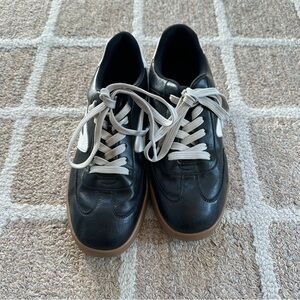 Dolce Vita Black Sneakers with Cream Laces